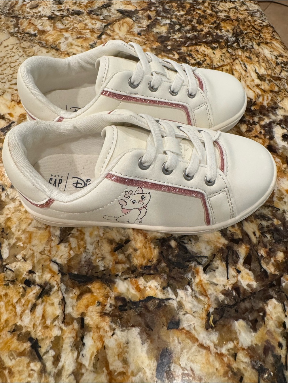 GAP Kids White Sneakers with Pink Glitter Stripe and Cat Graphic